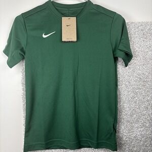 Nwt Nike Boys Youth Medium Nike Youth Park VII Short Sleeve Jersey, green